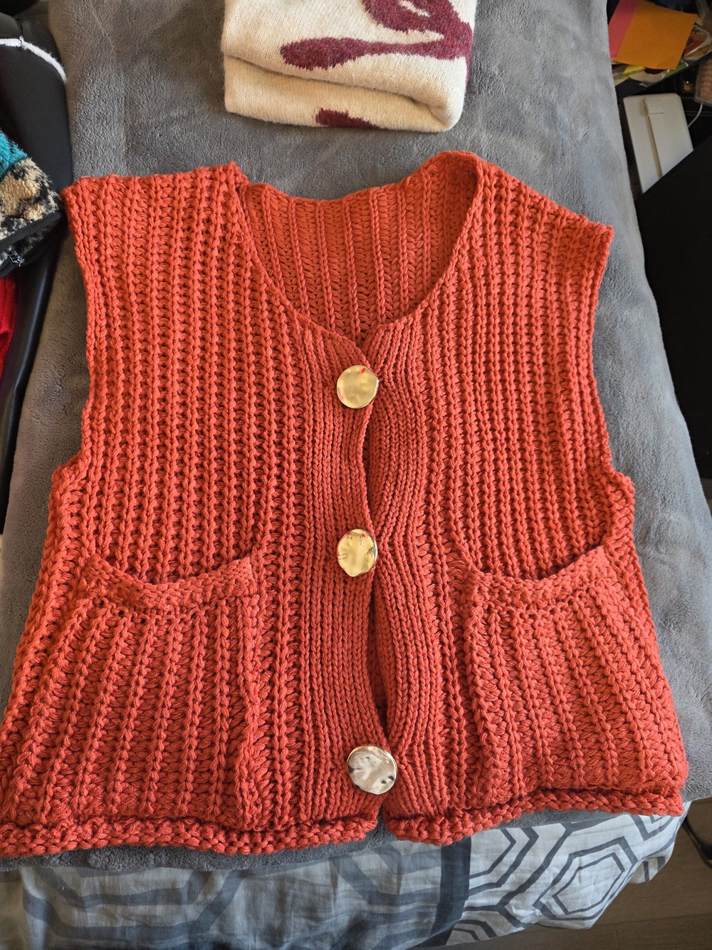 SHEIN Coral Knit Button-Front Vest